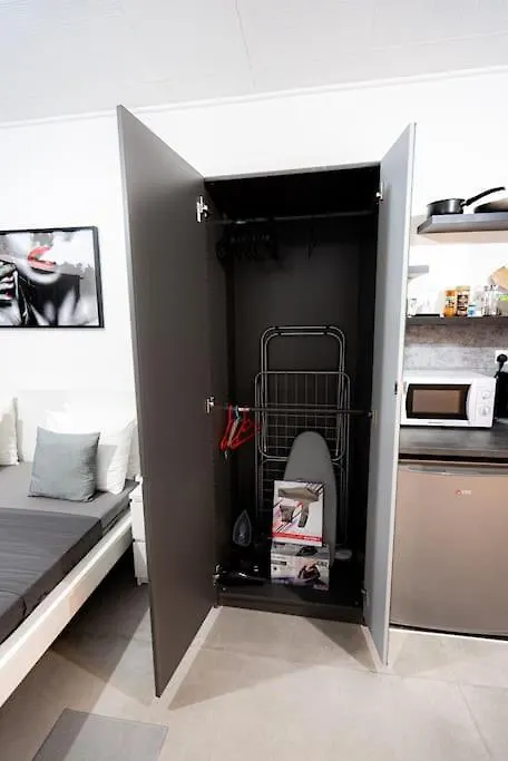 Hubstay - Klea'S City Apartment Suite 拉纳卡 0*,